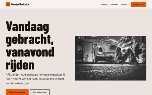 Garage Hoekstra op een computer